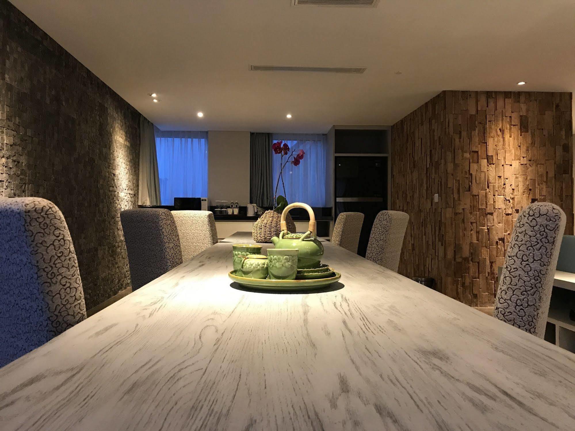 Hotel Daun Bali Seminyak Kültér fotó
